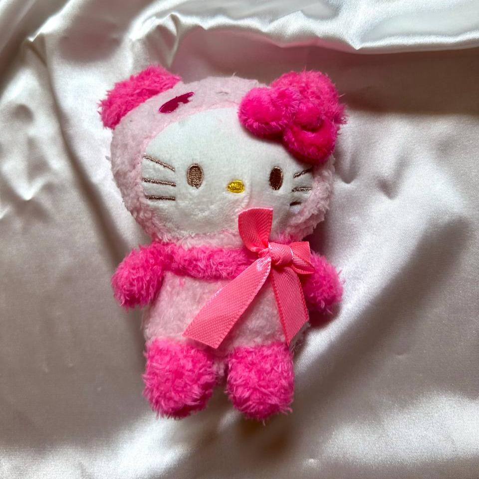 Add-On Sanrio Plushy
